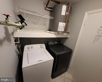 116 W Bluebell Ln unit B, Mount Laurel, NJ 08054 - photo 7