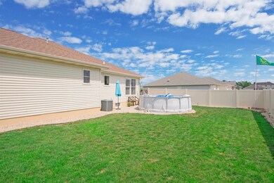 10755 Heather Dr, Crown Point, IN 46307 - photo 4