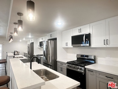 1312 N Mariposa Ave, Los Angeles, CA 90027 - photo 5