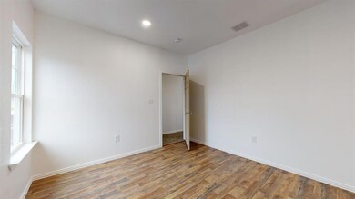 306 S Texas St, Celina, TX 75009 - photo 5