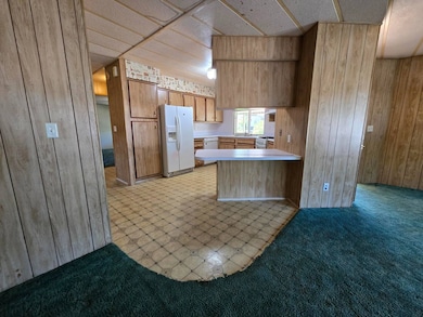 4893 Hardwood Blvd unit 23, Redding, CA 96003 - photo 3