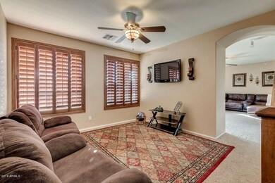 08-Family room