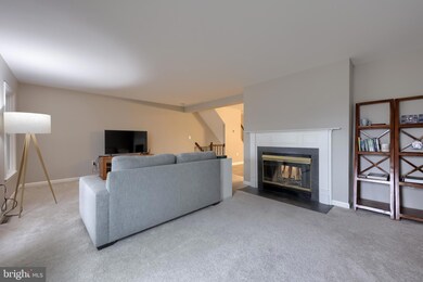 2059B Raleigh Rd unit B, Hummelstown, PA 17036 - photo 5