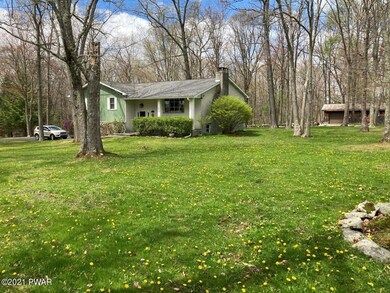 62 Highland Dr, Hawley, PA 18428 - photo 3