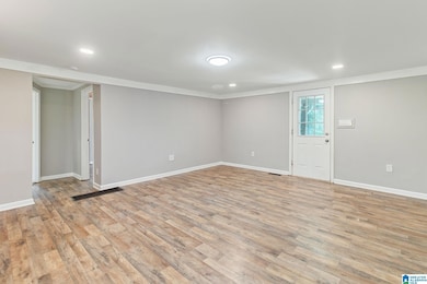 424 Robin Rd, Birmingham, AL 35214 - photo 5