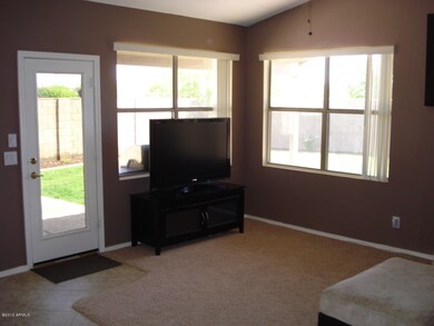 Family room 2