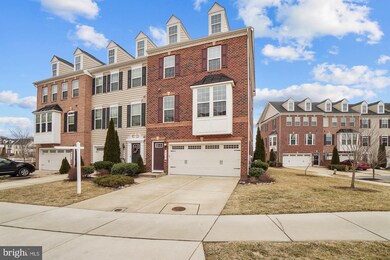 933 Magnolia Blossom Ct, Sykesville, MD 21784 - photo 5