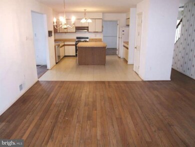 11910 Yellow Rush Pass, Columbia, MD 21044 - photo 7