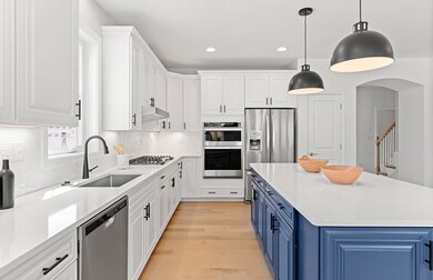 14 Archer Dr unit 7, Woburn, MA 01801 - photo 4