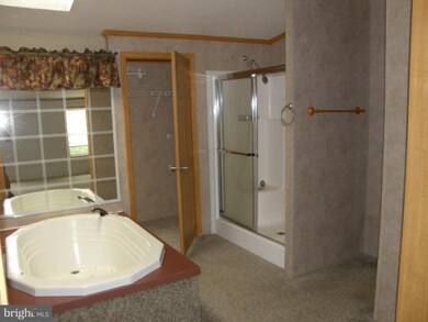 14026 Maple Ridge, Hancock, MD 21750 - photo 7