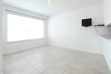 7730 Valley Elm Ln, Houston, TX 77040 - photo 6