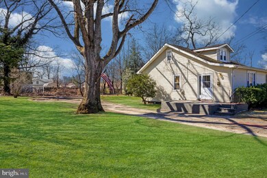 28 E 2nd Ave, Pine Hill, NJ 08021 - photo 2