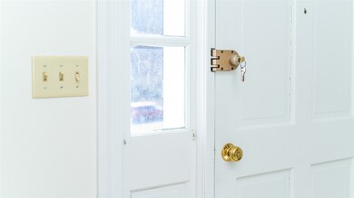 977 Lee Jackson Hwy, Staunton, VA 24401 - photo 5