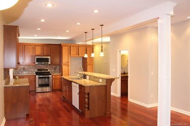 Very open kitchen floor plan..... perfect for ente
