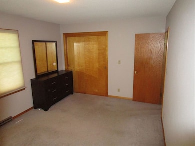 3520 Rownd St, Cedar Falls, IA 50613 - photo 6