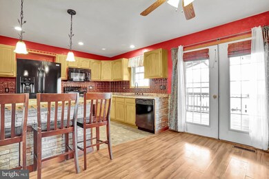 1966 Wren Ct, Chambersburg, PA 17202 - photo 7