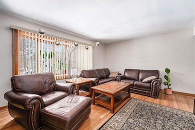 1109 N Dwiggins Ave, Griffith, IN 46319 - photo 6