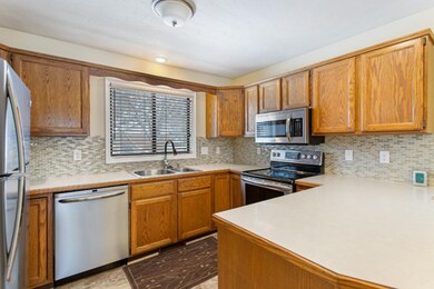 124 Parkside Dr, Zeeland (12 of 25)