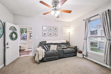 648 22nd Ave SW, Cedar Rapids, IA 52404 - photo 5