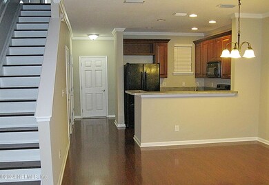 2301 Sunset Bluff Dr, Jacksonville, FL 32216 - photo 2