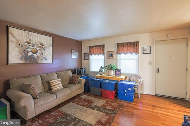 1439 Meridene Dr, Baltimore, MD 21239 - photo 7