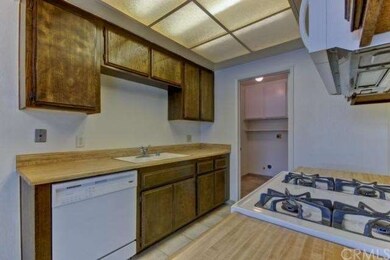 New Range, Microwave, Dishwasher & Garbage Disposa