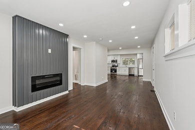 2369 Springdale Rd SW, Atlanta, GA 30315 - photo 4