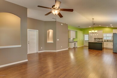 1300 Glen Laura Rd, Jacksonville, FL 32205 - photo 7