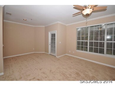 Dining alcove w/door to porch
