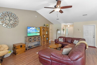 39 Chestnut Ln, Crawfordville, FL 32327 - photo 4