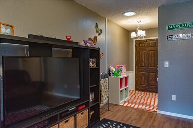 1300 Rolling Woods, Noble, OK 73068 - photo 4