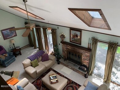 125 Eisenhower Dr, Hawley, PA 18428 - photo 5