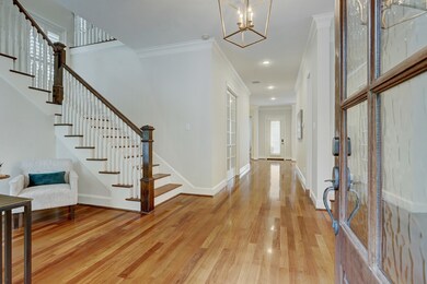 629 E 10th 1/2 St, Houston, TX 77008 - photo 7