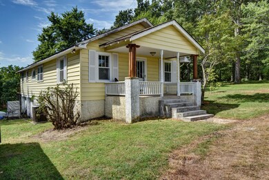1026 Riverbluff Dr-1