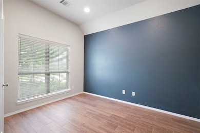 132 Fox Trail Rd, Montgomery, TX 77316 - photo 3