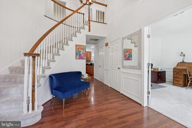 8719 Cross Chase Cir, Fairfax Station, VA 22039 - photo 4