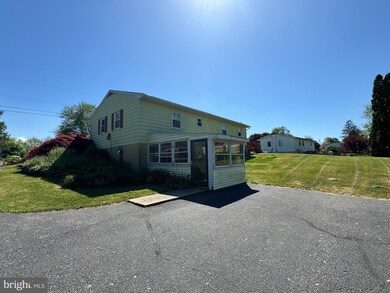 4313 Dixie Ave, Chambersburg, PA 17202 - photo 6