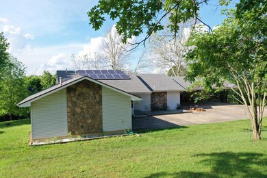 923 E 430th Rd, Bolivar, MO 65613 - photo 2