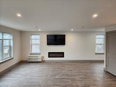 522 Bridge St unit 3, Weymouth, MA 02191 - photo 3