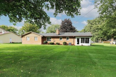 17556 Biscayne Dr, South Bend, IN 46635 - photo 3