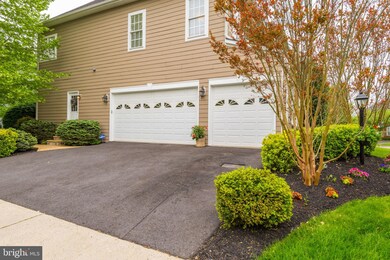 42841 Sandhurst Ct, Ashburn, VA 20148 - photo 6