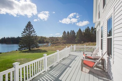 21StateBeachRd-Vinalhaven-KS-46