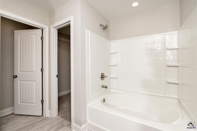 114 Red Tail Cir, Byron, GA 31008 - photo 5