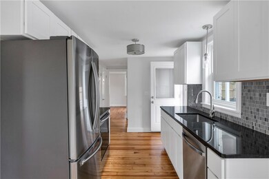 7 Joslin St, North Providence, RI 02911 - photo 4