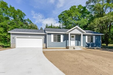 001-photo-front-view-6349656