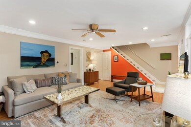 11178 Forest Edge Dr, Reston, VA 20190 - photo 7