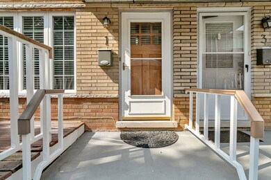 unlisted-address, La Grange, IL 60525 - photo 2