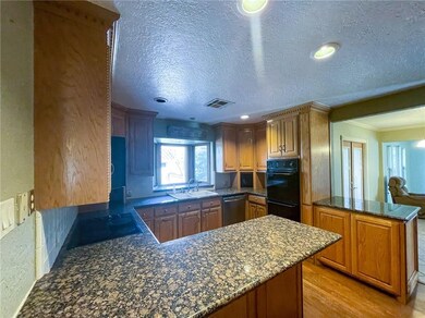 603 W Plato Rd, Duncan, OK 73533 - photo 7