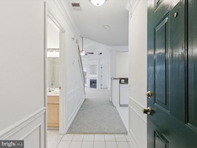 21855 Locomotive Terrace unit 300, Sterling, VA 20166 - photo 4