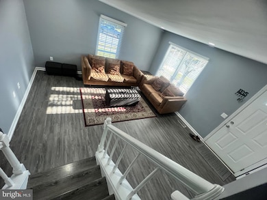 832 Smartts Ln NE, Leesburg, VA 20176 - photo 3